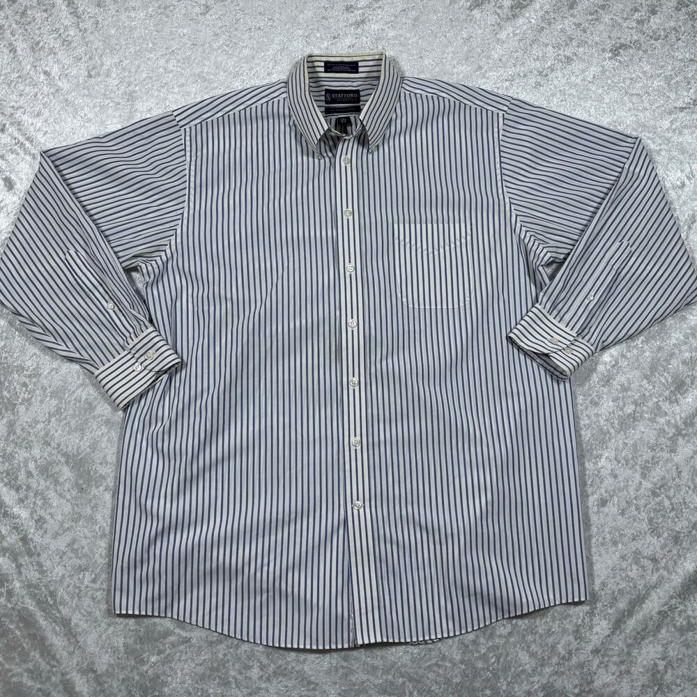 Men’s Stafford Essentials Button Up Size 17 1/2 34-35